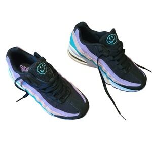 LIKE NEW- Nike Air Max 95,  Have a Nike Day Size 5Y, women's‎ 6.5, men's 5